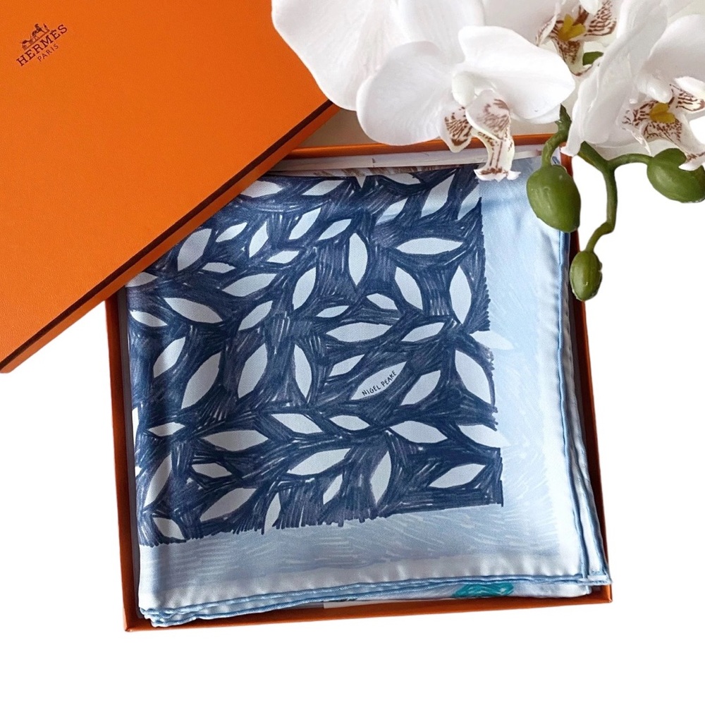 Hermes Fait Son Chacun Nid Silk Scarf 90